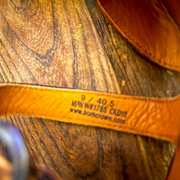 Brown Leather Women's Sandals - Picture 9 of 9